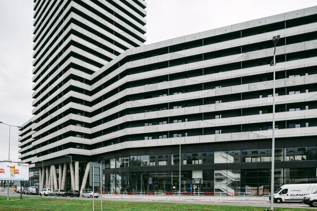 Svarog Unique Apartment براتسيلافا المظهر الخارجي الصورة